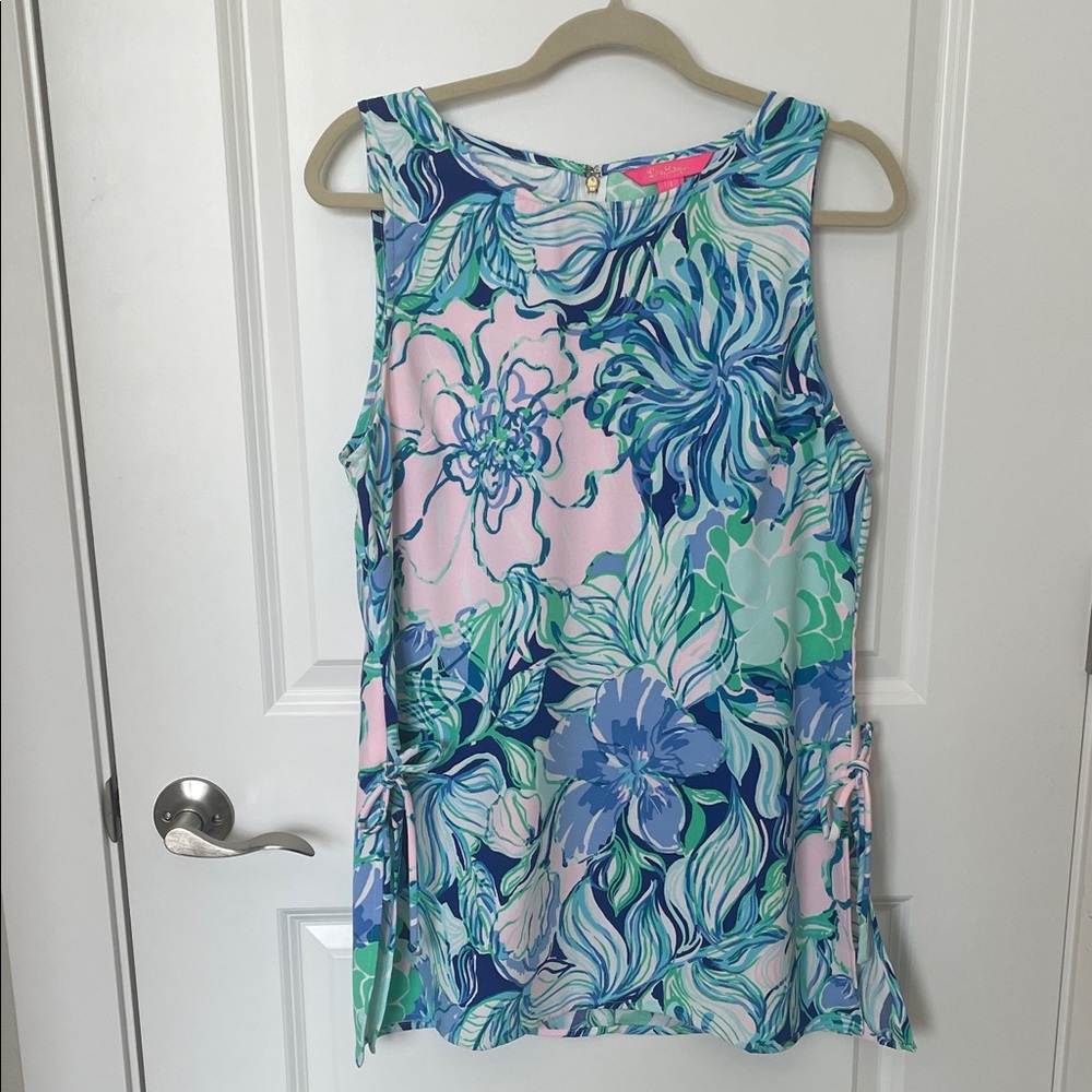 Lilly Pulitzer Tropical Print Top in Blue and Green